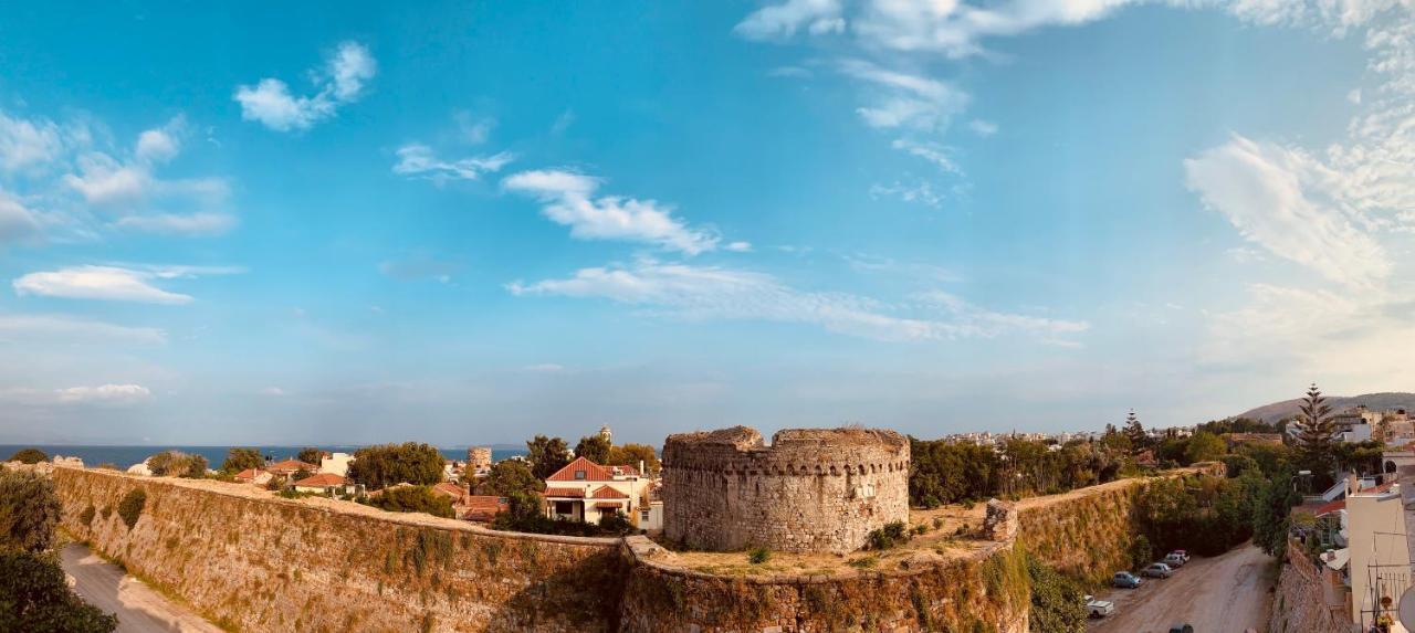 Kastron Views Apartment Chios Town Bagian luar foto