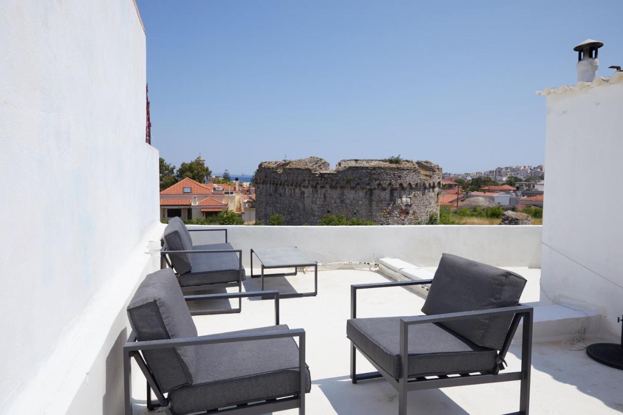 Kastron Views Apartment Chios Town Bagian luar foto